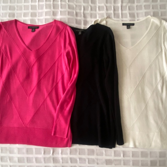 Banana Republic Lightweight V-Neck Sweater Fuchsia Pink - Picture 10 of 11